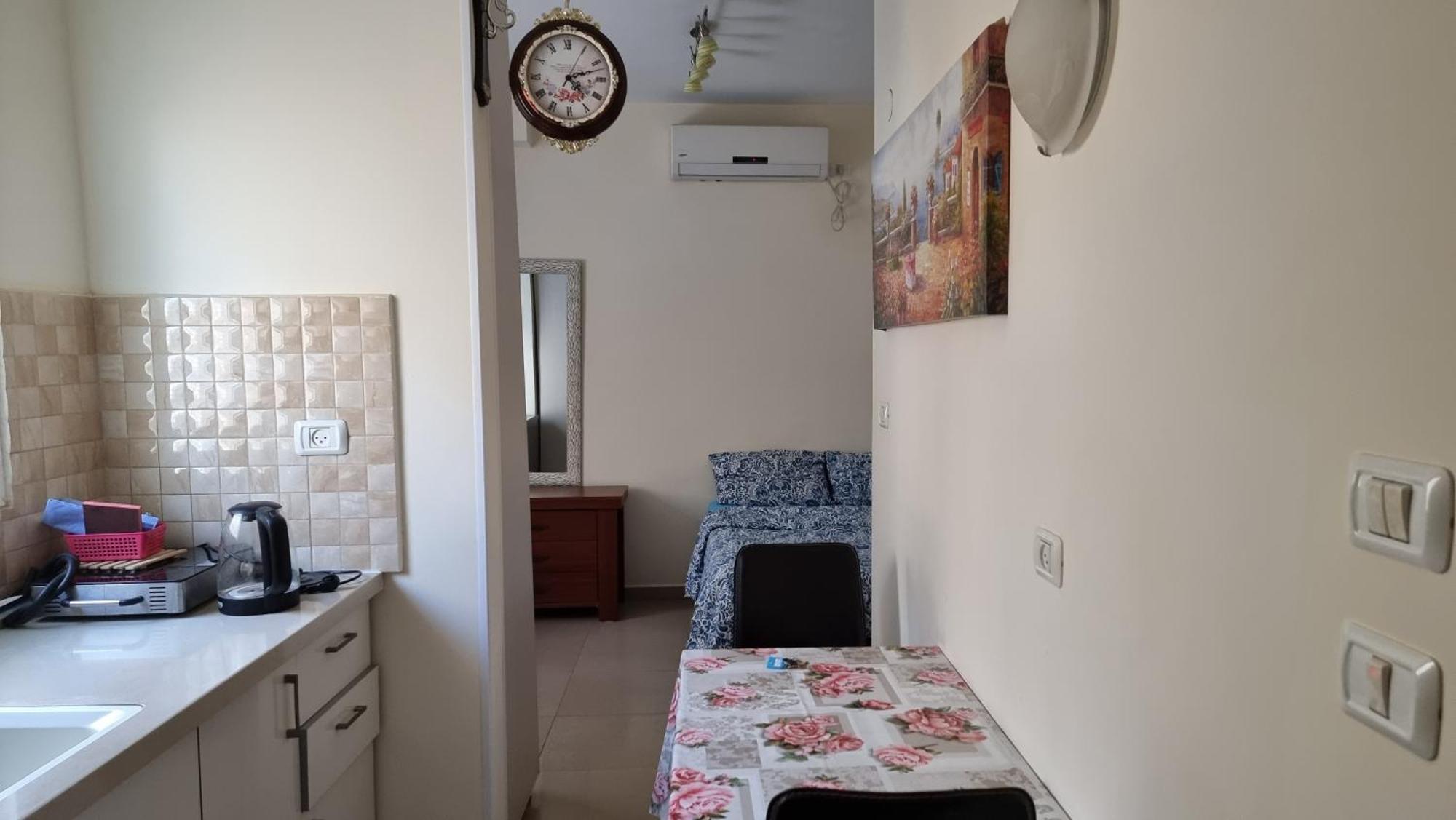 Petah Tiqwa - Bar Kochva Street Apartment